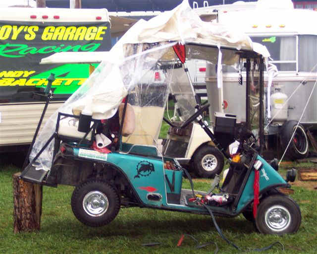 Golf Cart Pitstop.jpg (90403 bytes)